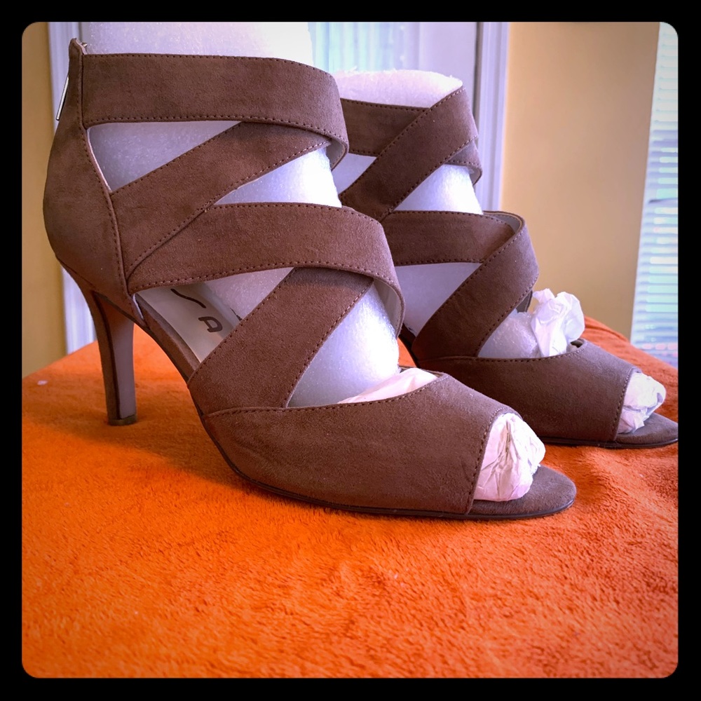 Unisa suede shoes